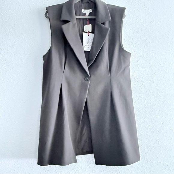 Free People Suit Shop Vest Gray with Shoulder Pads and Pockets Lined Size L - Picture 3 of 13